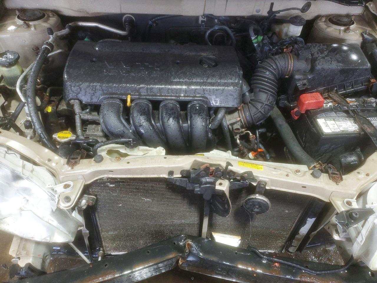 2005 TOYOTA COROLLA CE photo 11