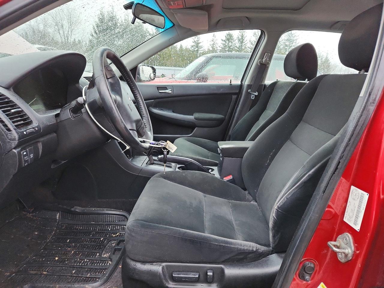 2007 HONDA ACCORD LX photo 7
