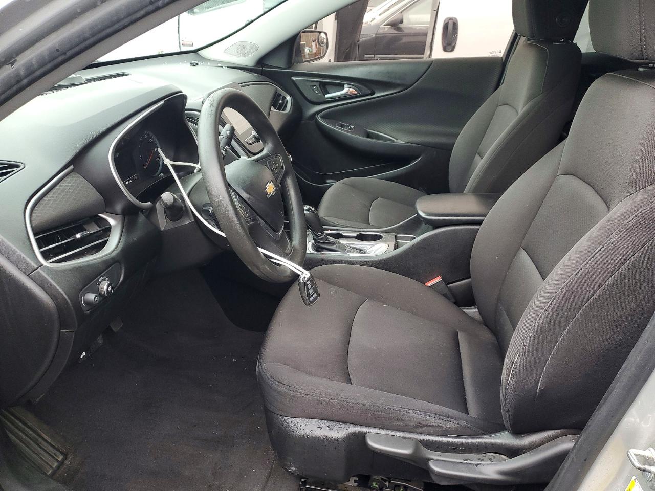 2018 CHEVROLET MALIBU LS photo 7