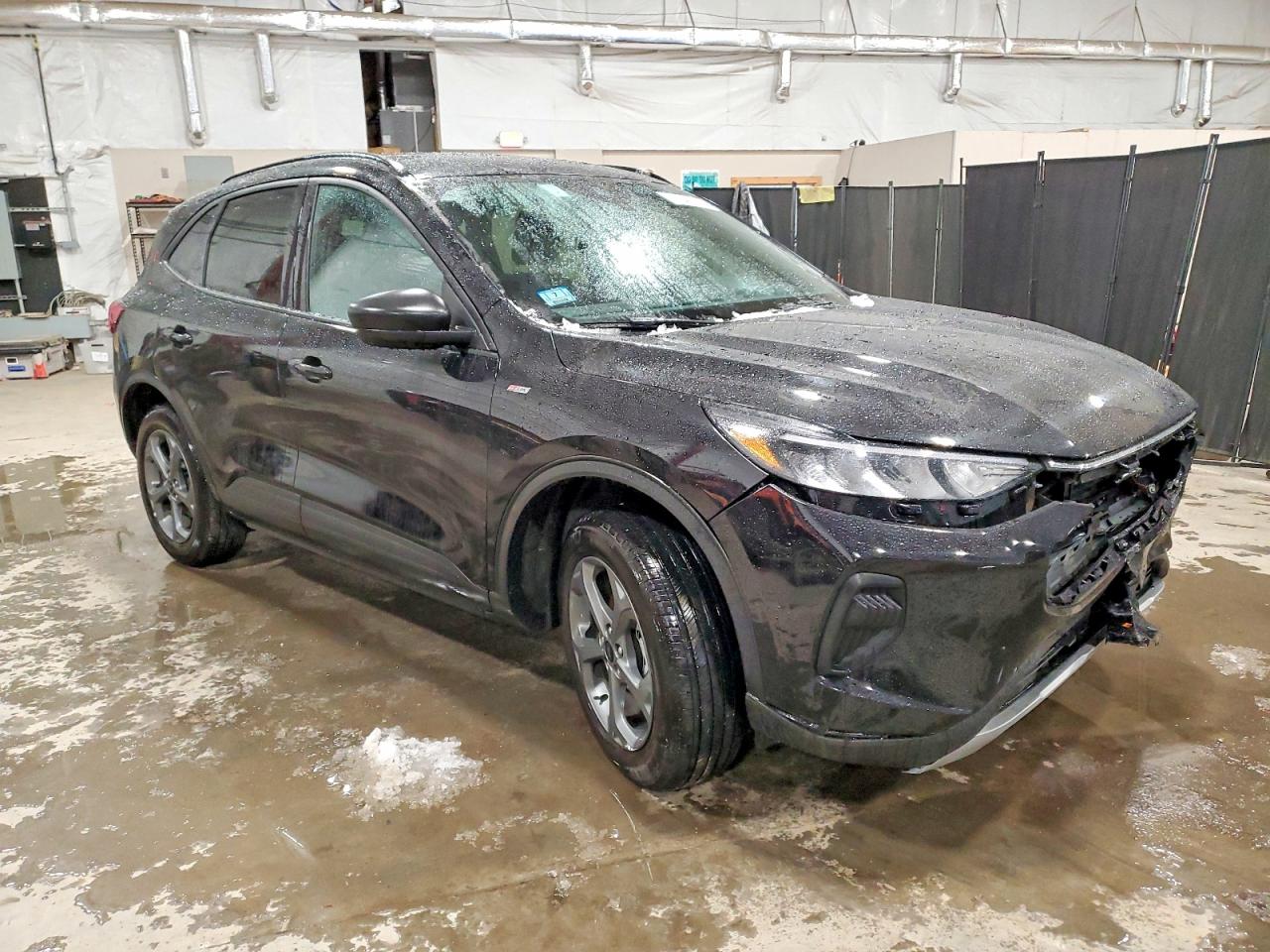 2025 FORD ESCAPE ST LINE photo 4