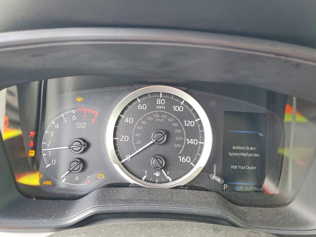2020 TOYOTA COROLLA LE photo 9