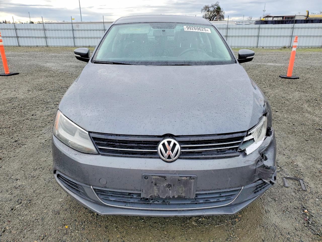 2013 VOLKSWAGEN JETTA SE photo 5