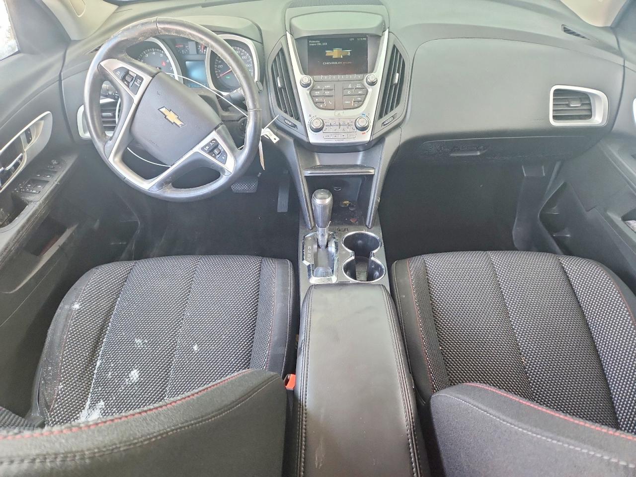 2017 CHEVROLET EQUINOX LT photo 8