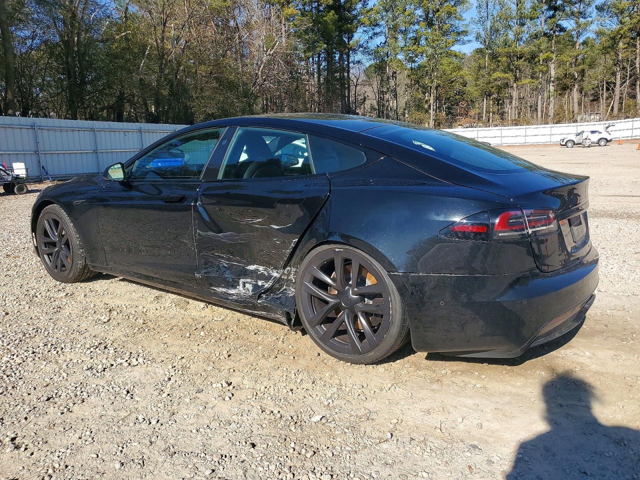 2022 TESLA MODEL S photo 2