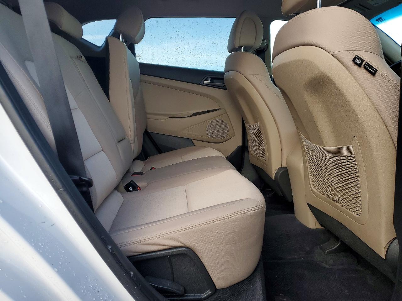 2018 HYUNDAI TUCSON SE photo 11