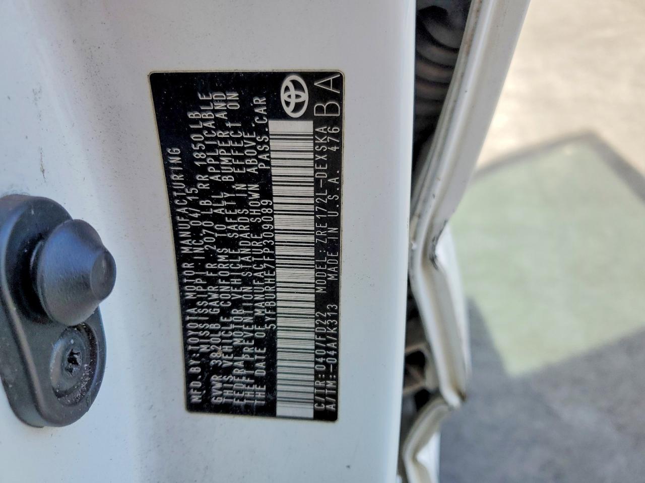 2015 TOYOTA COROLLA S PLUS photo 12