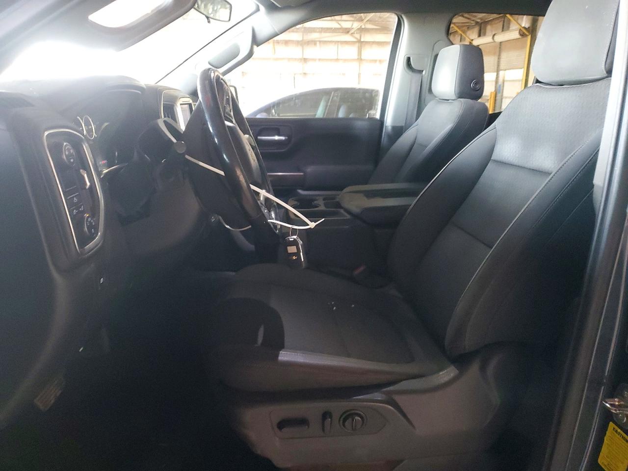 2019 CHEVROLET SILVERADO C1500 LT photo 7