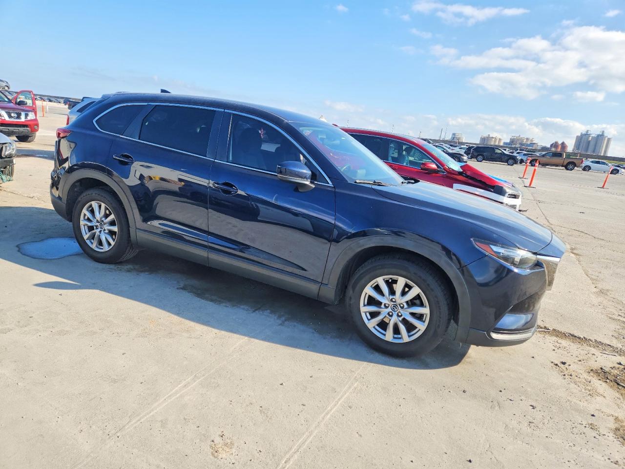 2017 MAZDA CX-9 SPORT photo 4