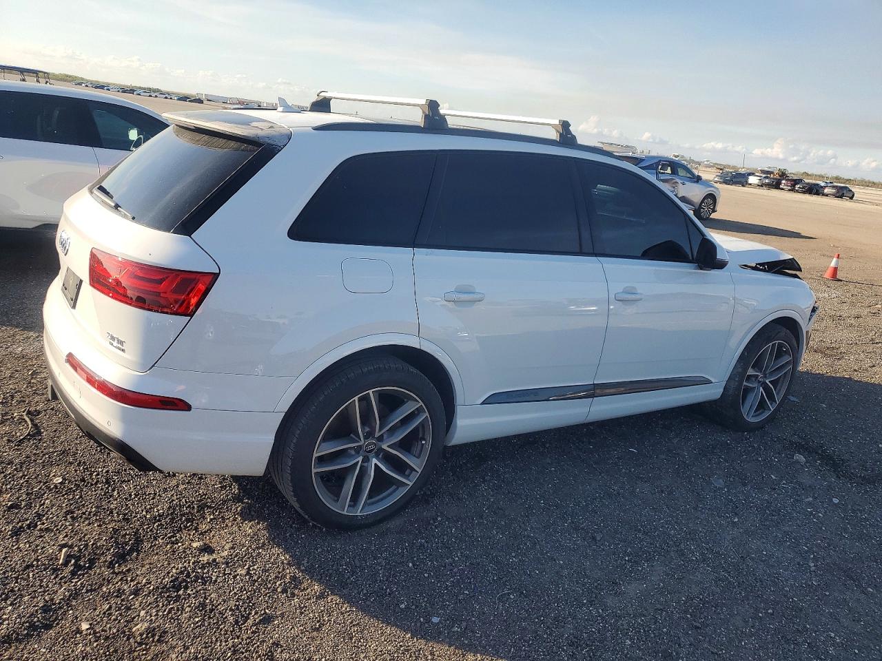 2018 AUDI Q7 PRESTIGE photo 3