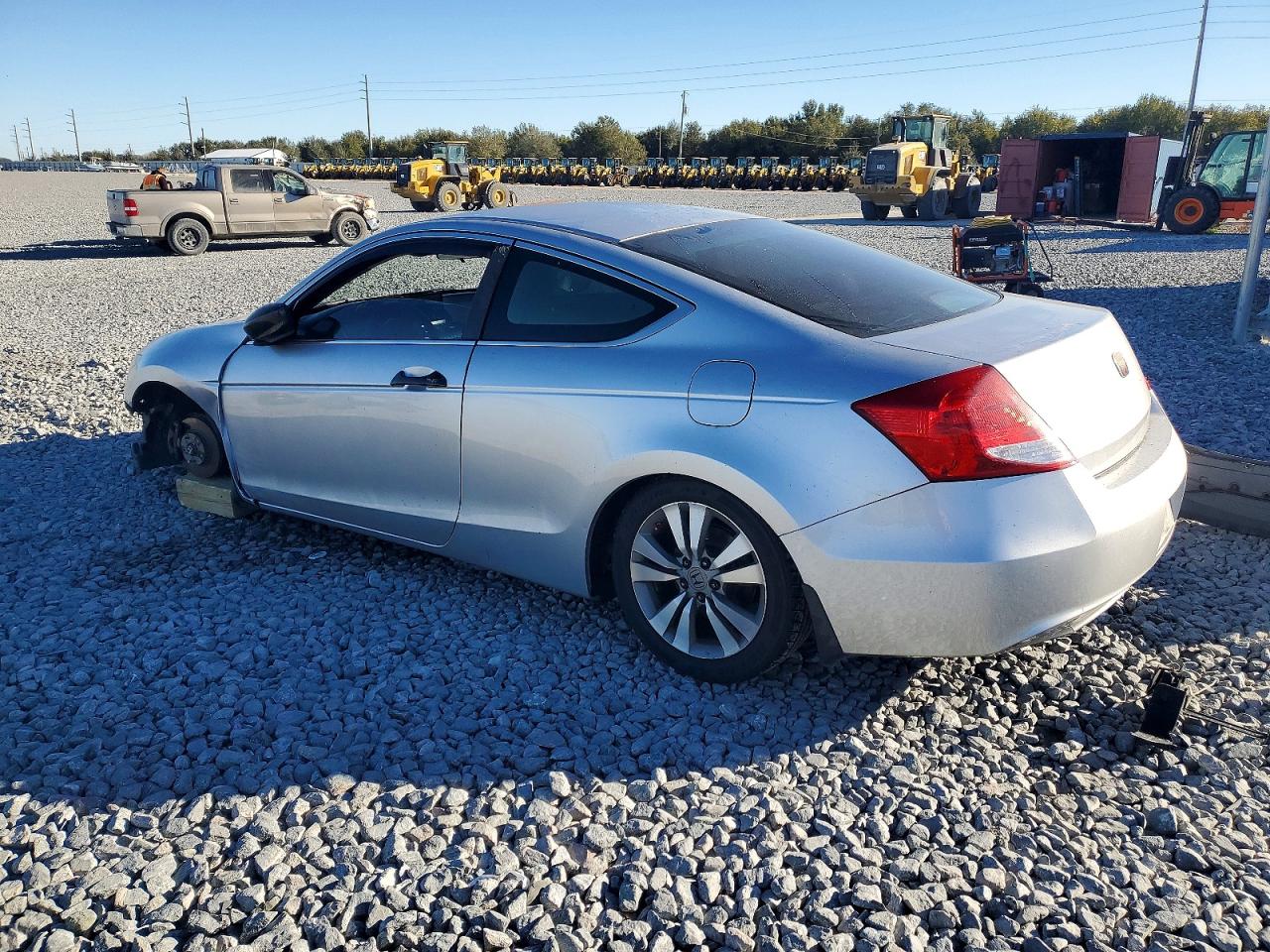2011 HONDA ACCORD LX-S photo 2