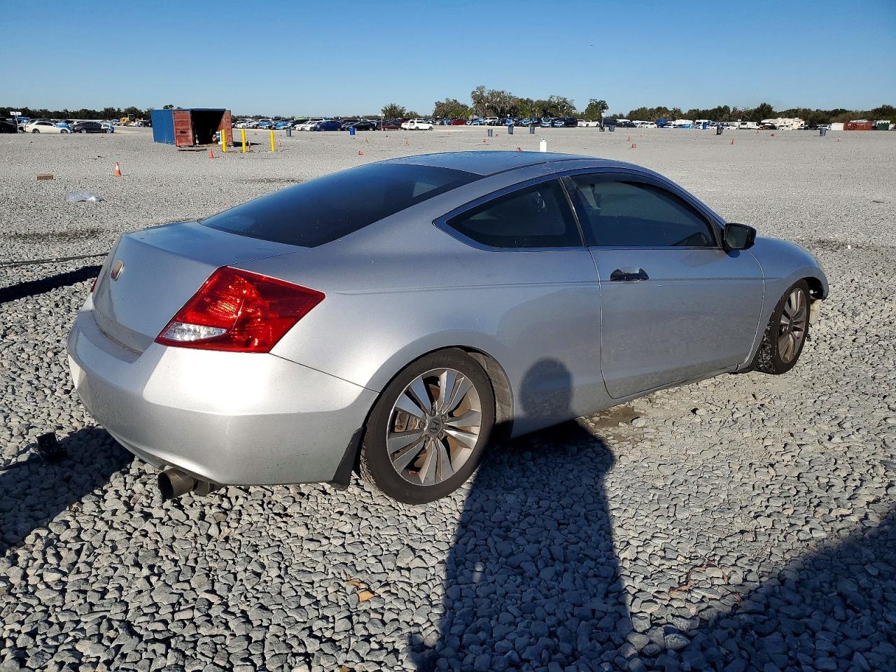 2011 HONDA ACCORD LX-S photo 3
