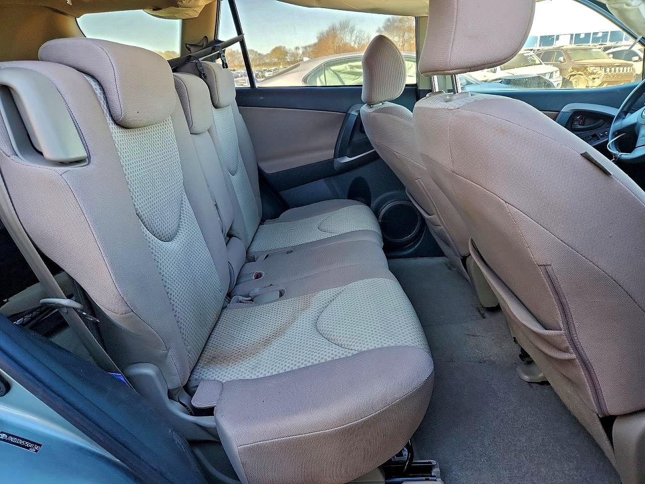 2007 TOYOTA RAV4 photo 11