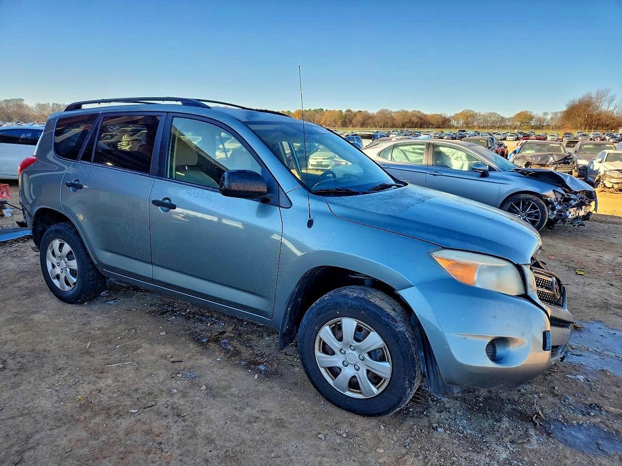 2007 TOYOTA RAV4 photo 4