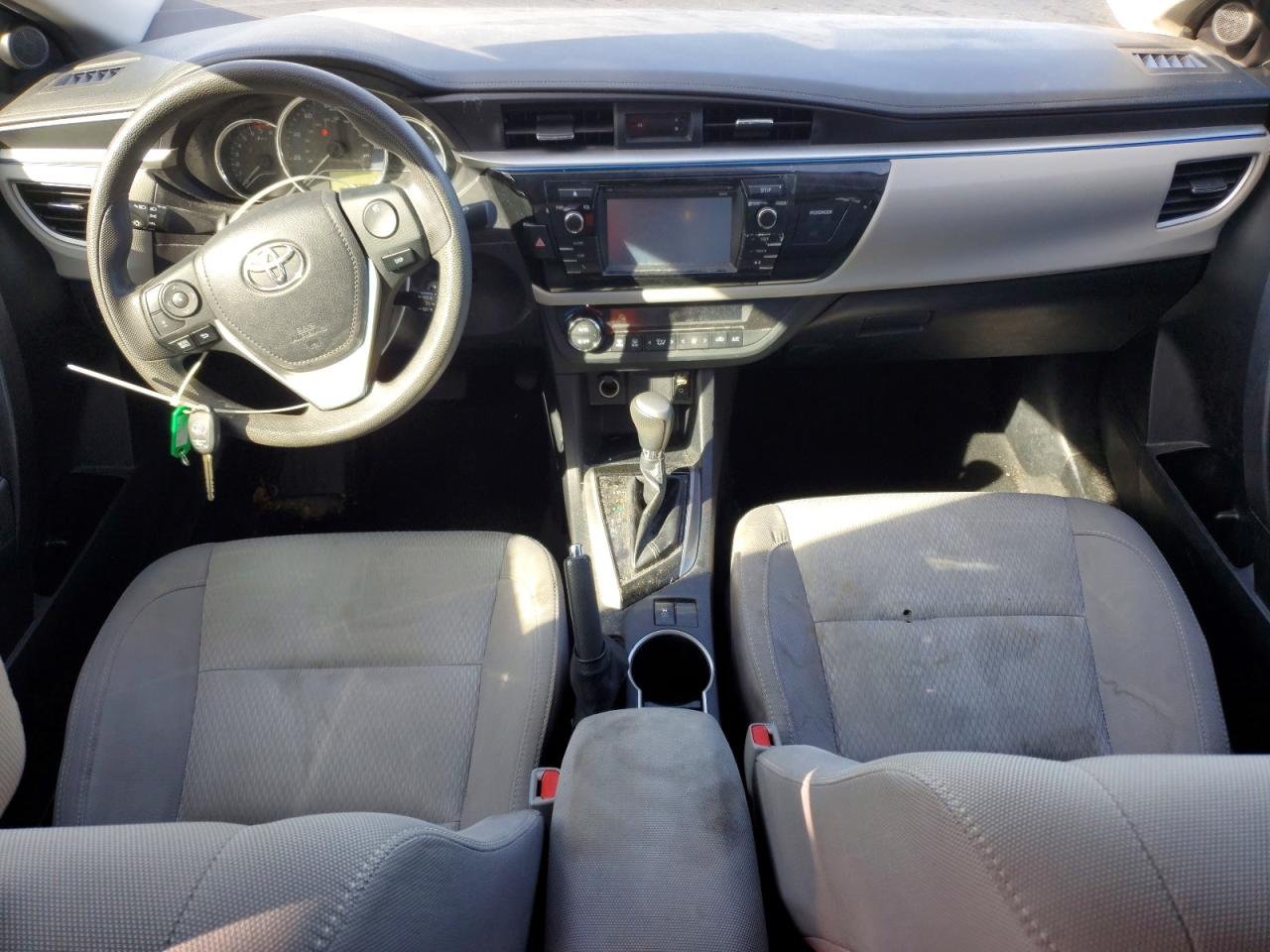 2016 TOYOTA COROLLA L photo 8
