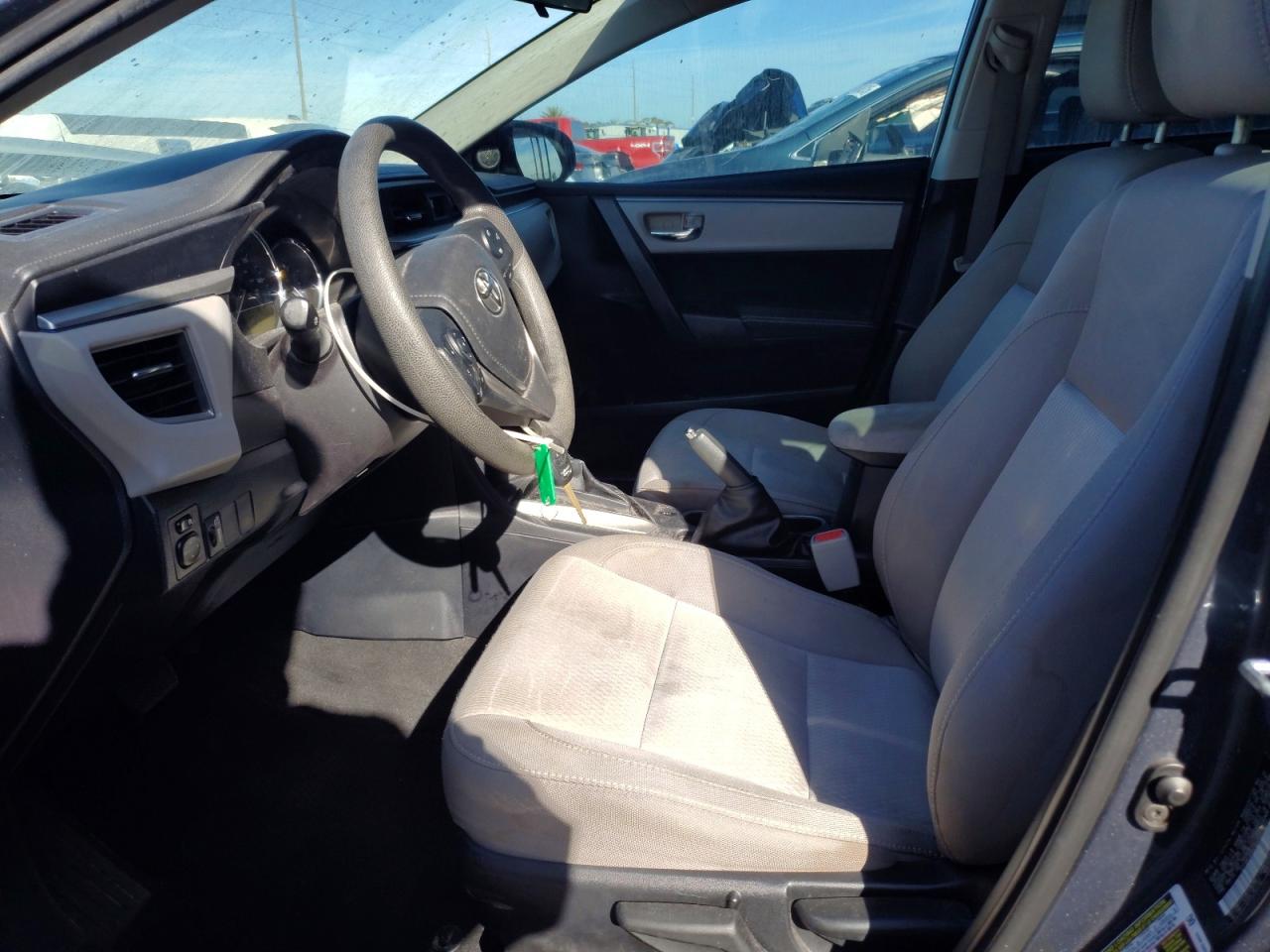2016 TOYOTA COROLLA L photo 7