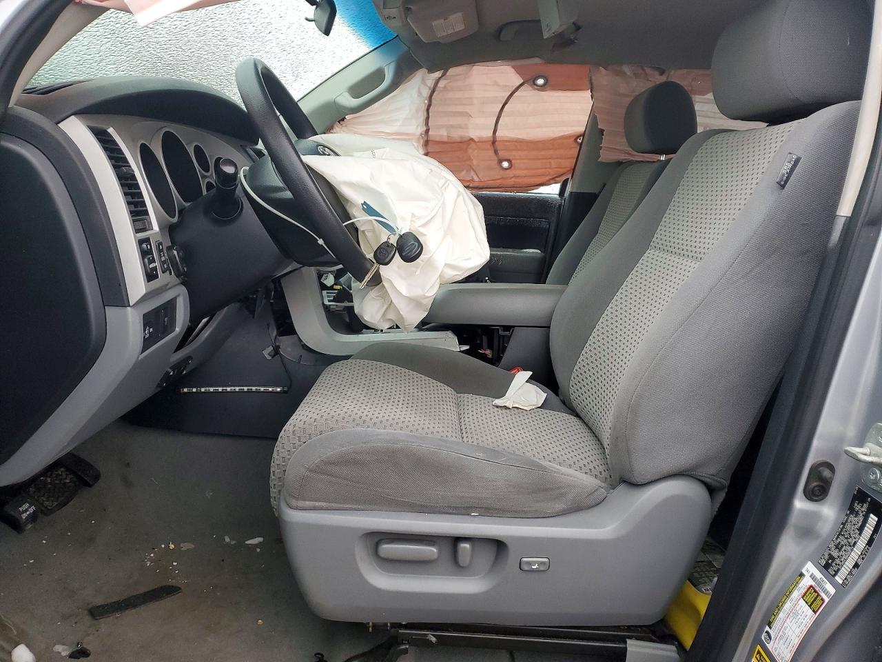 2008 TOYOTA TUNDRA CREWMAX photo 7
