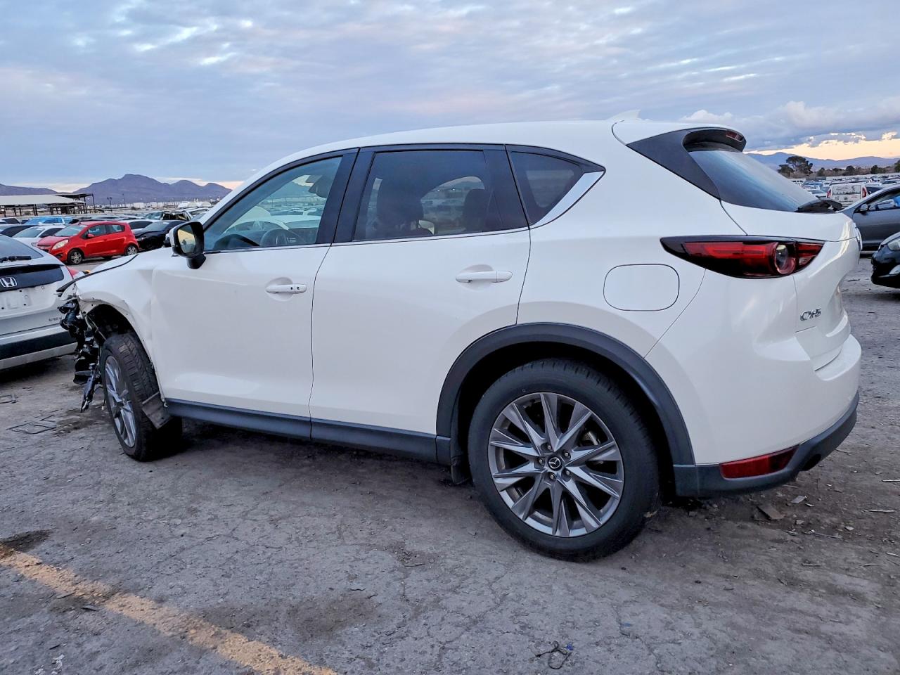 2021 MAZDA CX-5 GRAND TOURING photo 4