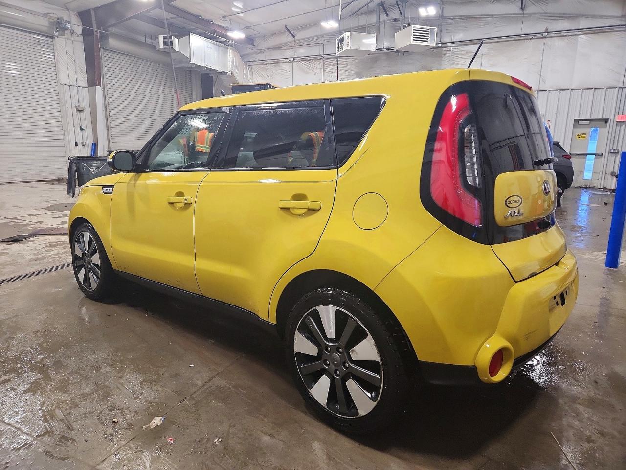 2015 KIA SOUL ! photo 2