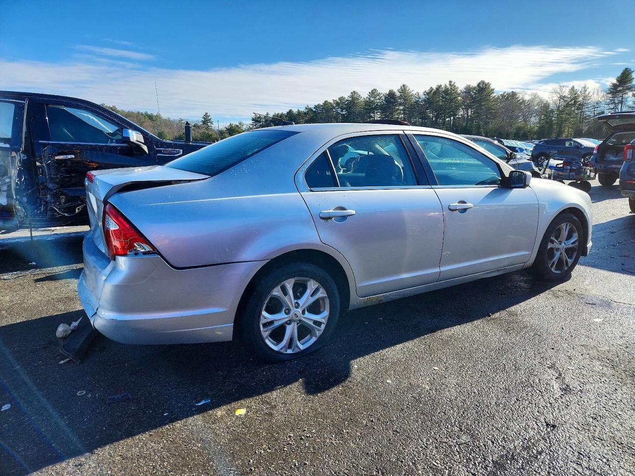 2012 FORD FUSION SE photo 3