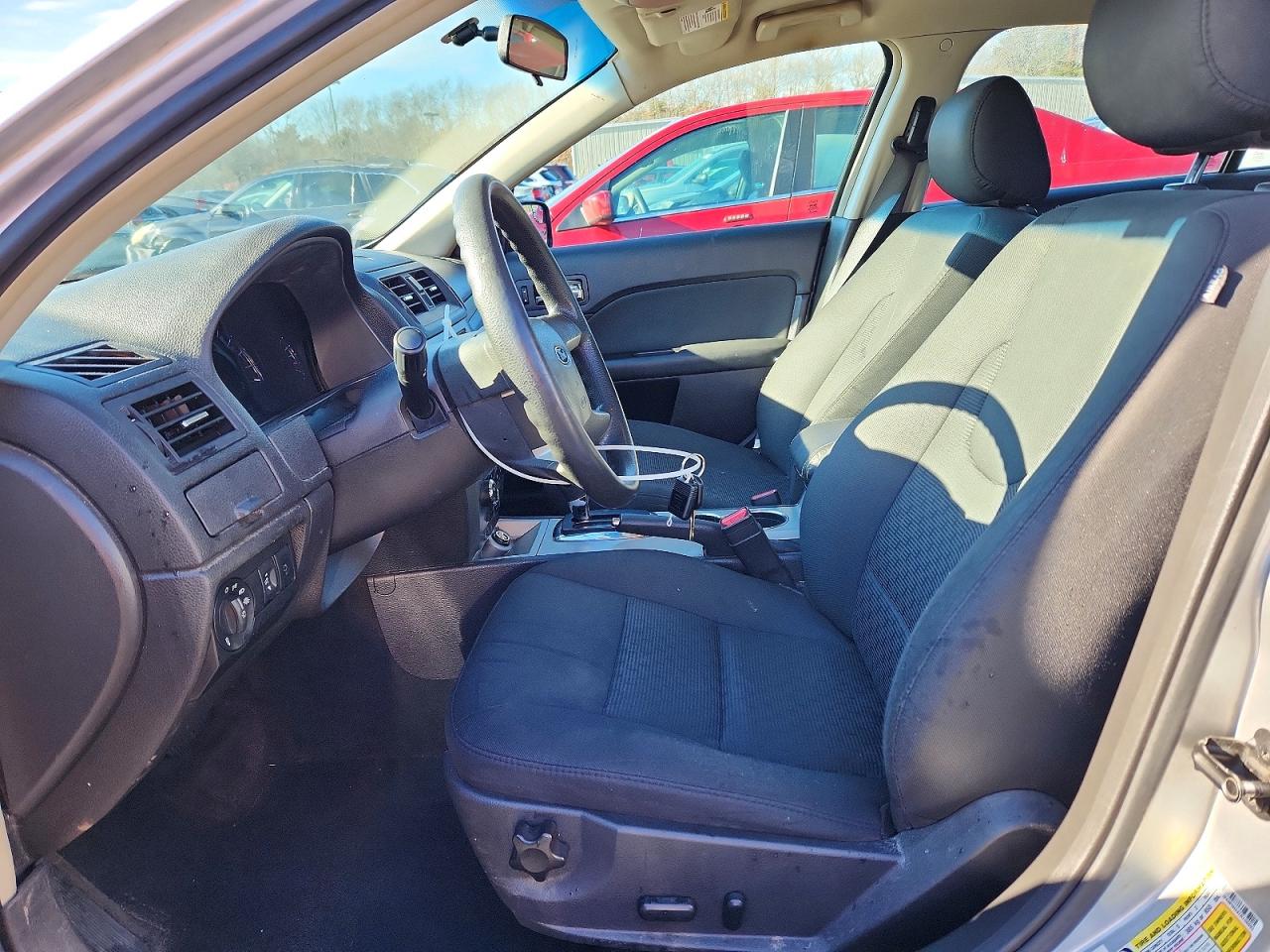 2012 FORD FUSION SE photo 7