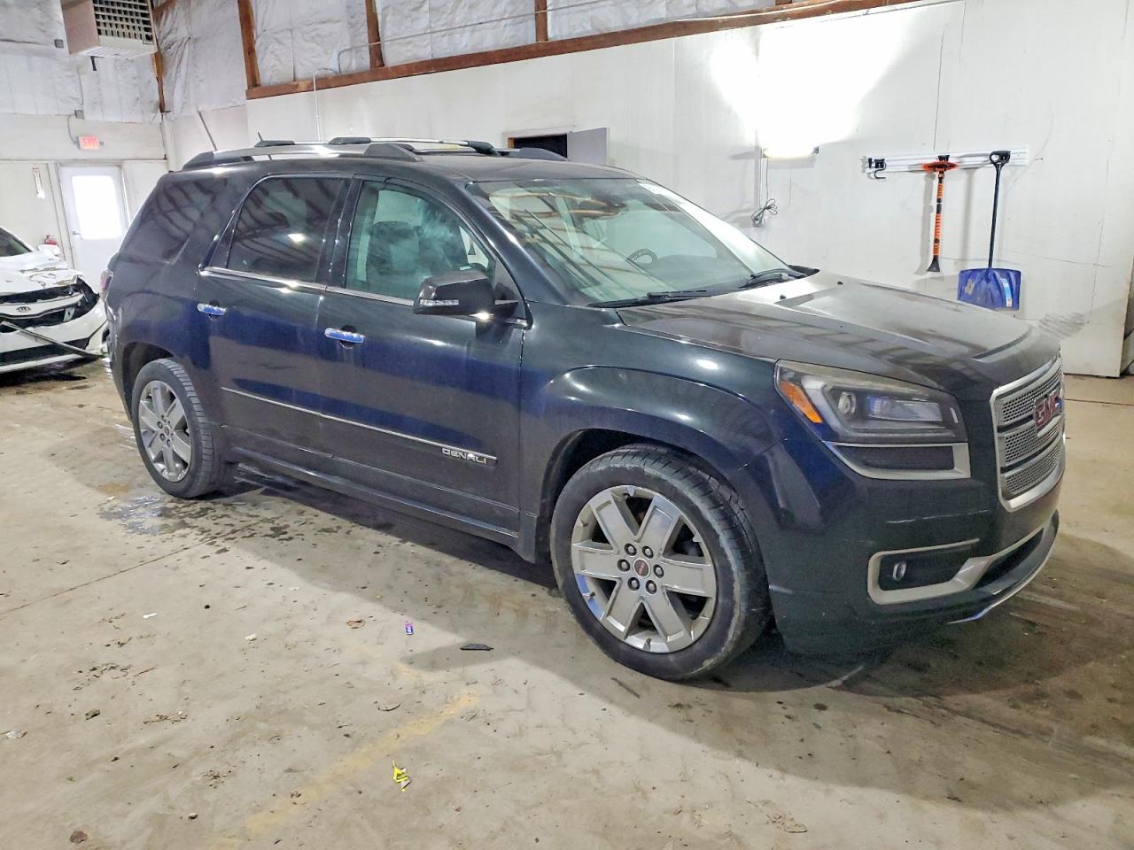 2015 GMC ACADIA DENALI photo 4