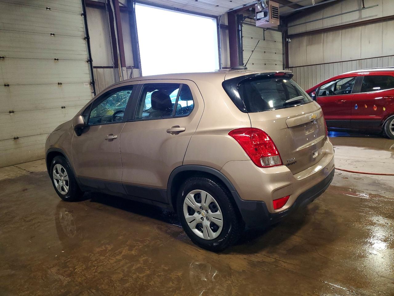 2018 CHEVROLET TRAX LS photo 2