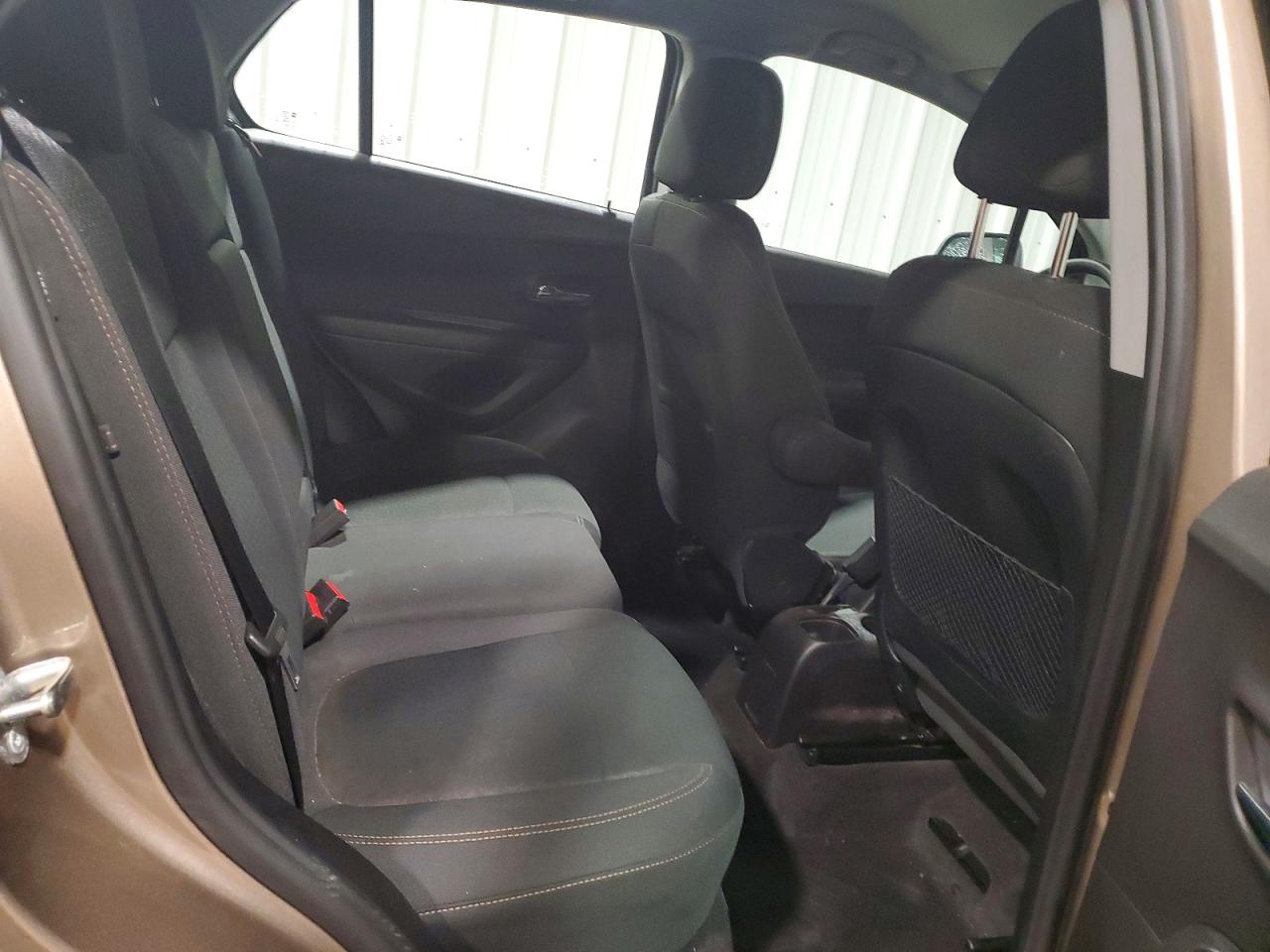 2018 CHEVROLET TRAX LS photo 11