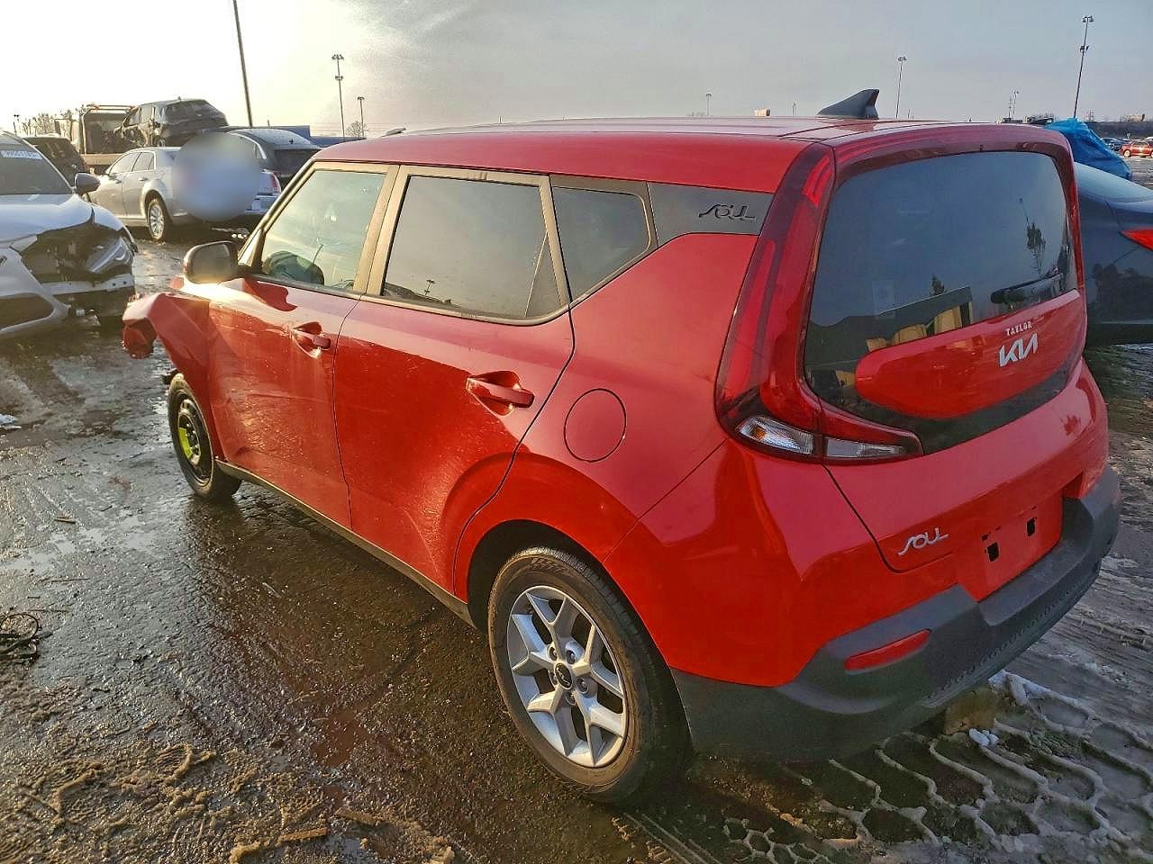2022 KIA SOUL LX photo 3