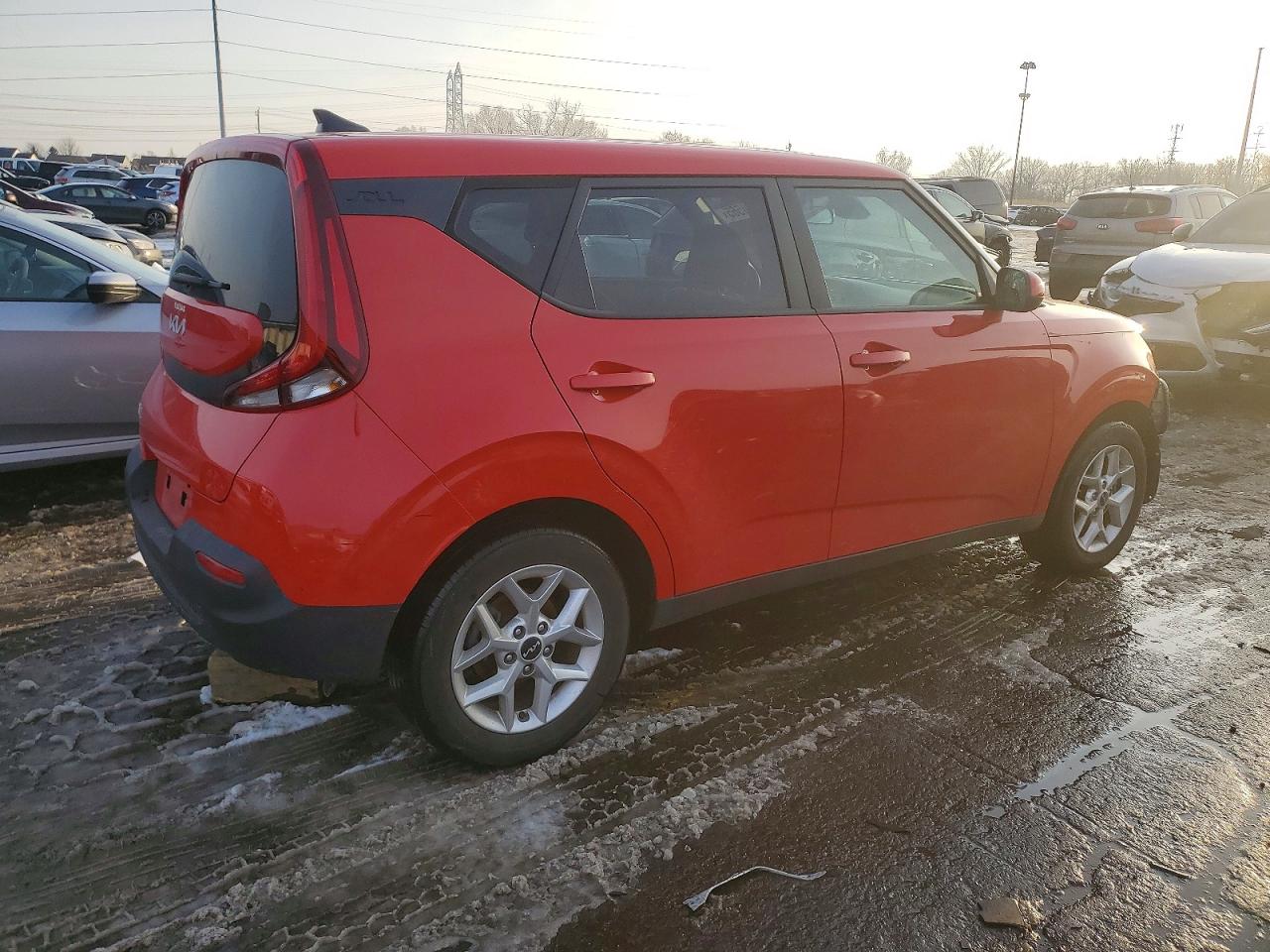 2022 KIA SOUL LX photo 5