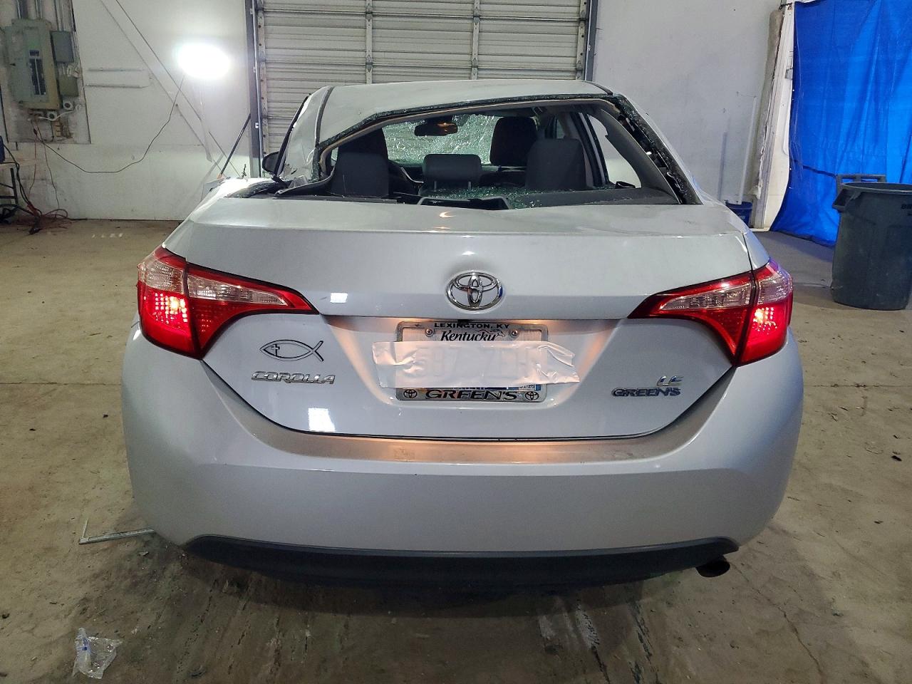 2018 TOYOTA COROLLA L photo 6