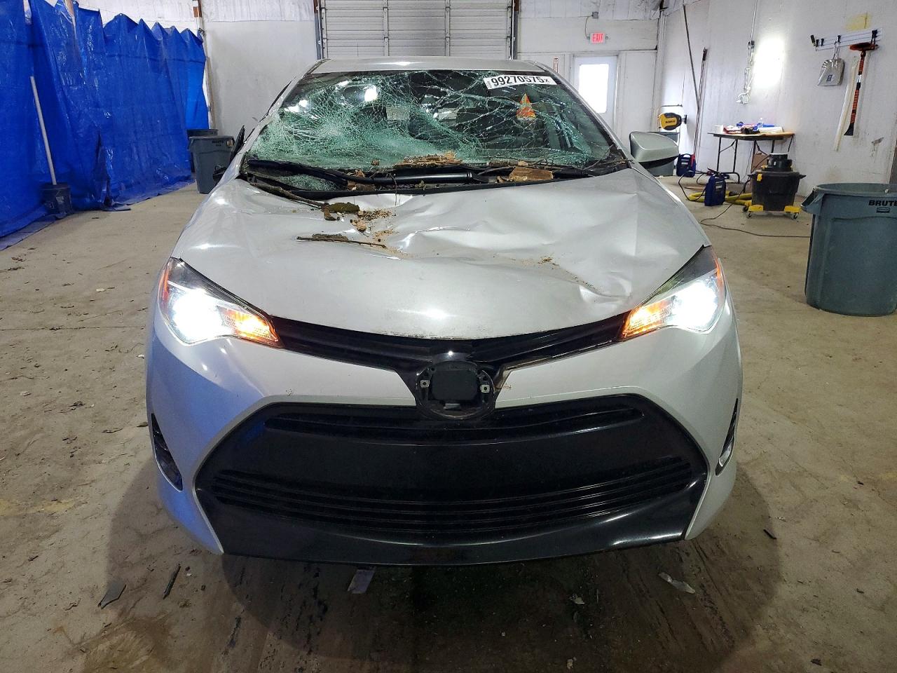 2018 TOYOTA COROLLA L photo 5