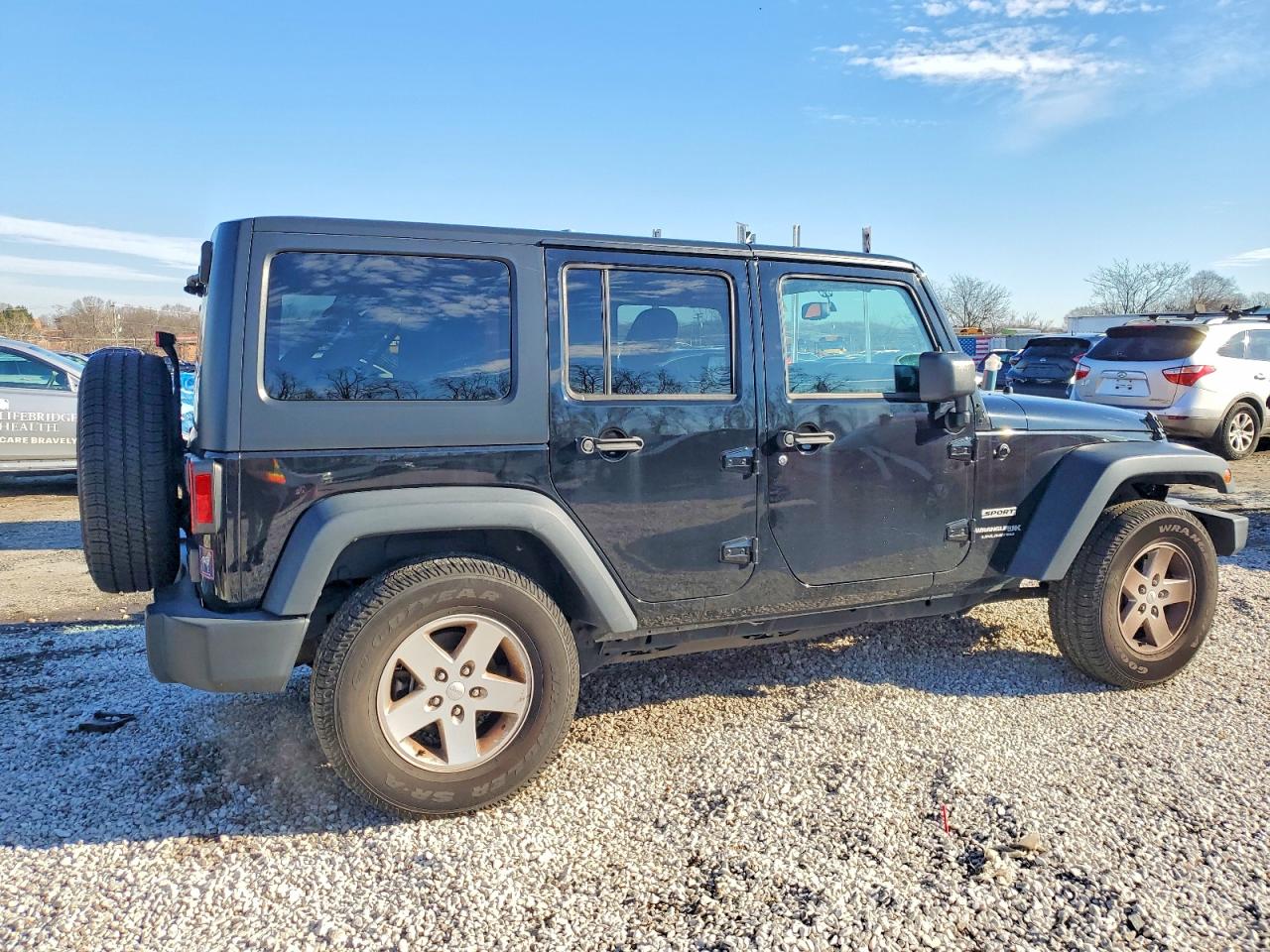 2018 JEEP WRANGLER UNLIMITED SPORT photo 3