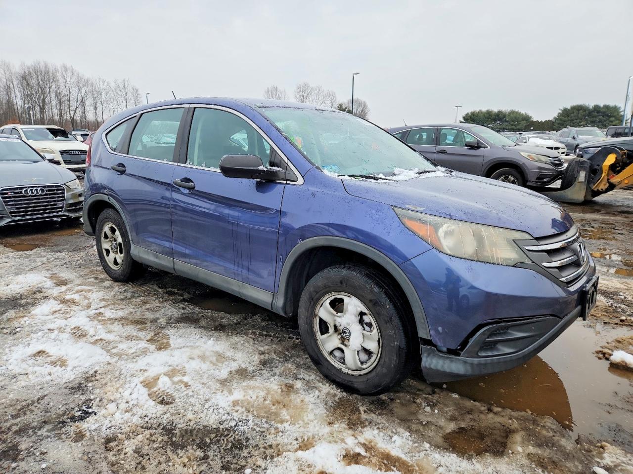2014 HONDA CR-V LX photo 4