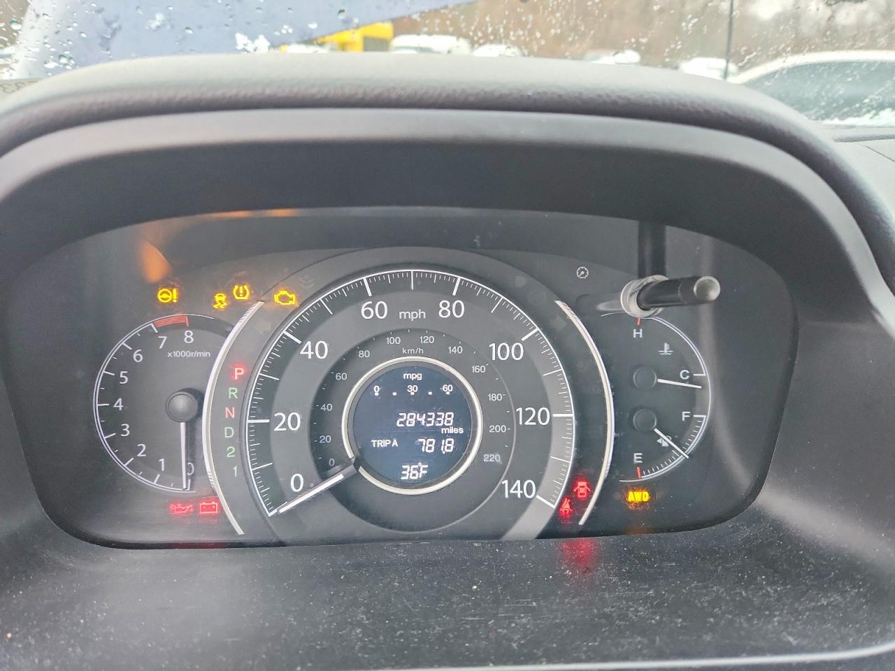 2014 HONDA CR-V LX photo 9