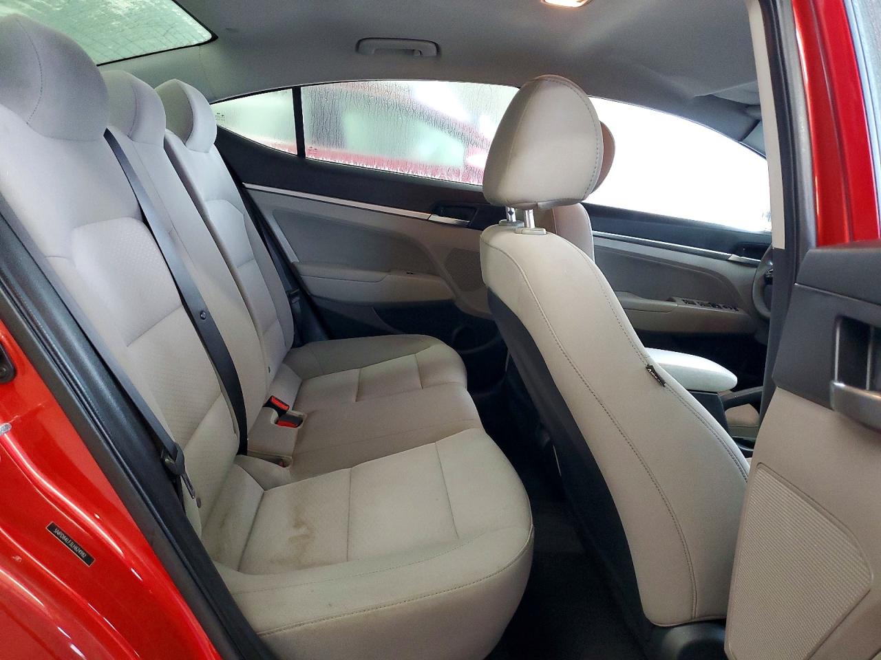 2020 HYUNDAI ELANTRA SEL photo 10