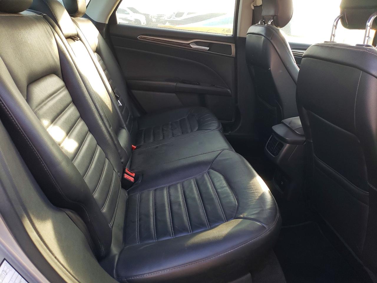 2013 FORD FUSION SE HYBRID photo 19