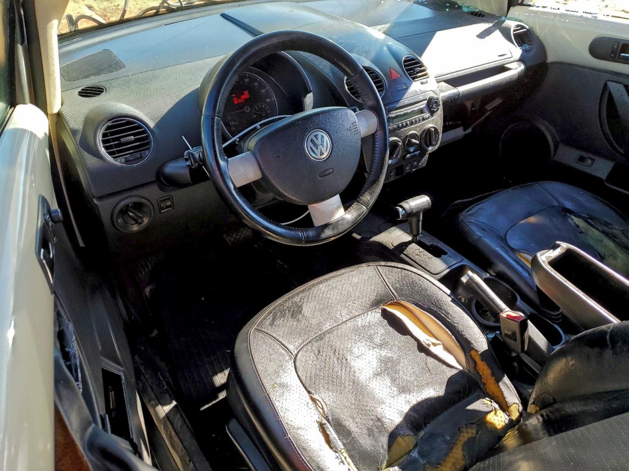 2006 VOLKSWAGEN NEW BEETLE CONVERTIBLE OPTION PACKAGE 2 photo 8