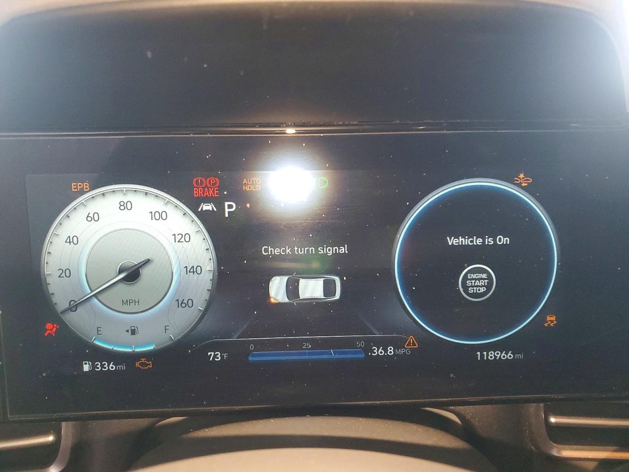 2023 HYUNDAI ELANTRA SEL photo 9