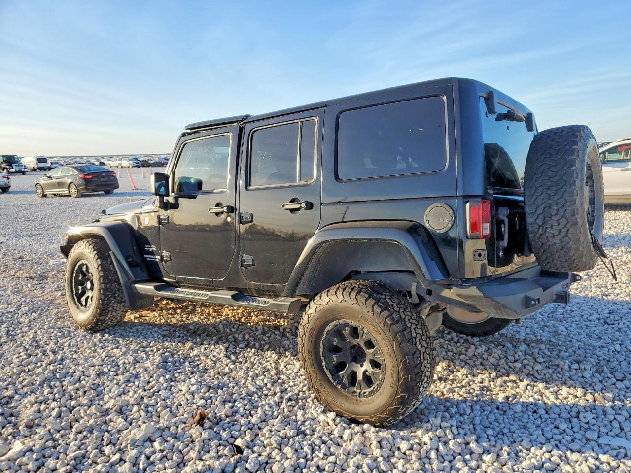 2016 JEEP WRANGLER UNLIMITED SAHARA photo 2