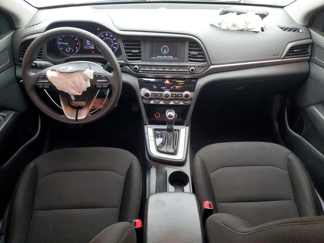 2020 HYUNDAI ELANTRA SE photo 8