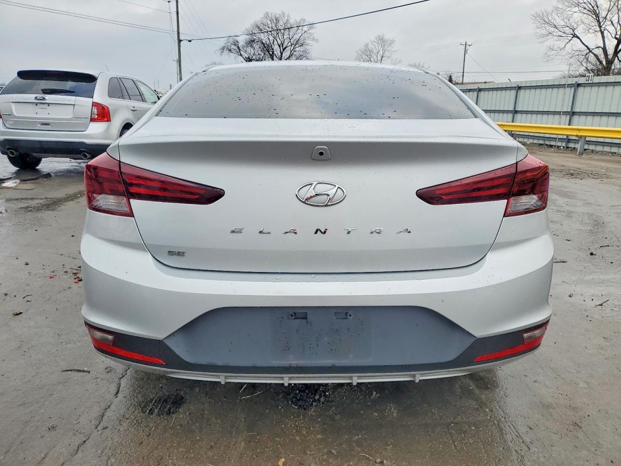 2020 HYUNDAI ELANTRA SE photo 6