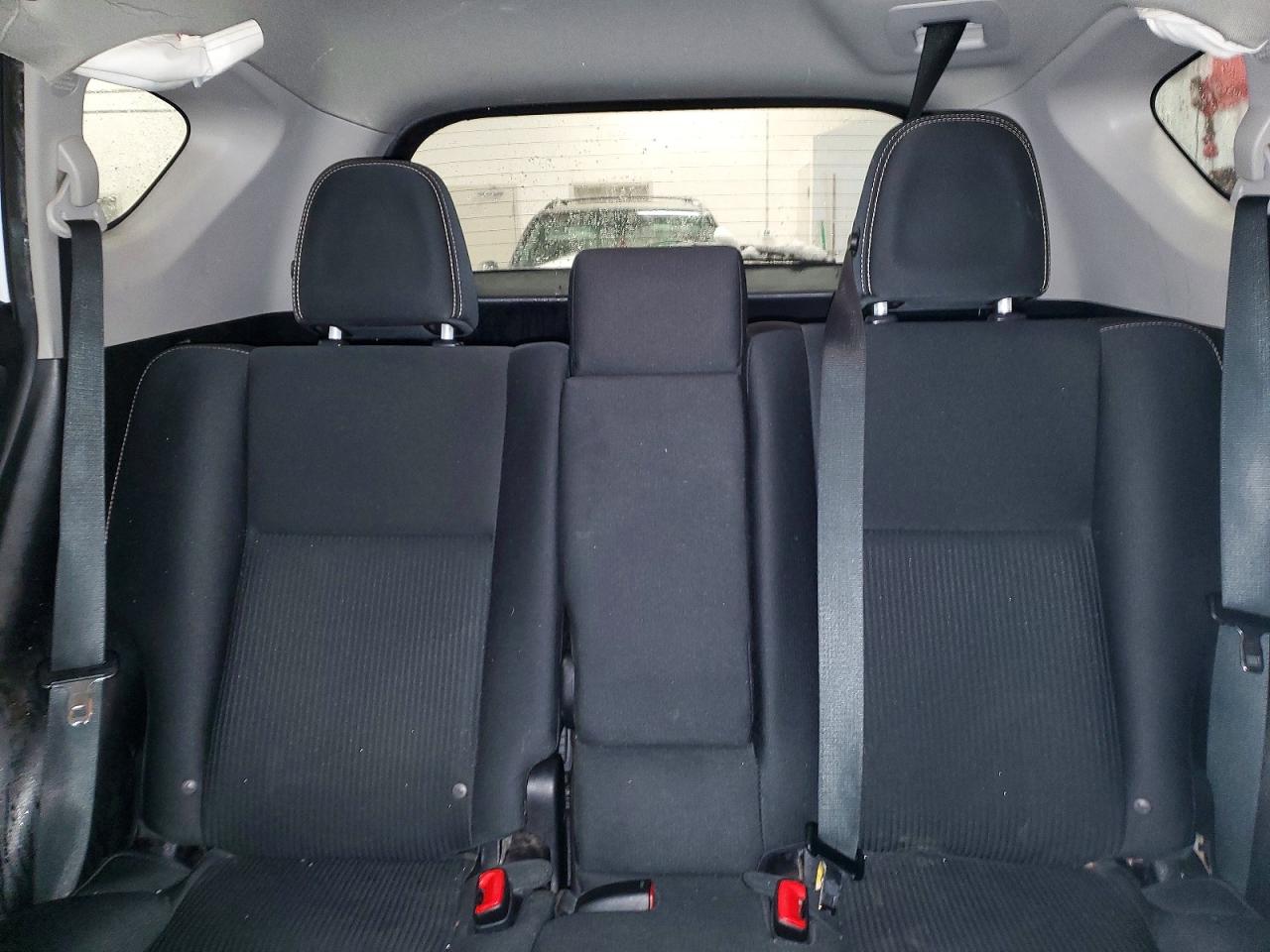 2013 TOYOTA RAV4 XLE photo 10