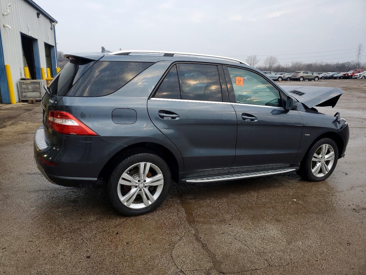2012 MERCEDES-BENZ ML 350 4MATIC photo 3