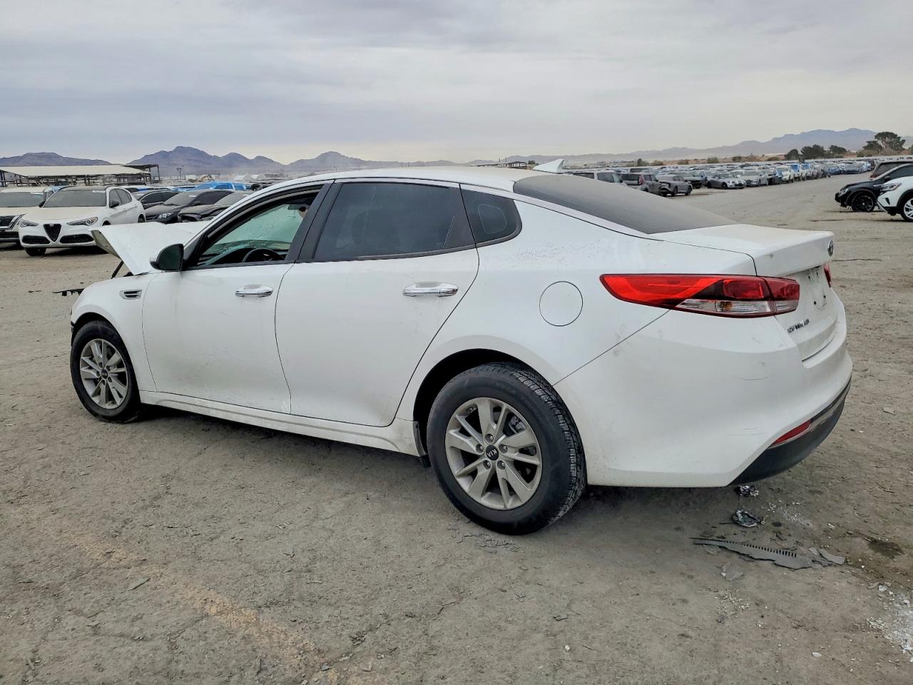 2016 KIA OPTIMA LX photo 2