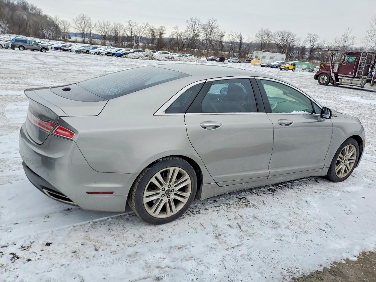 2016 LINCOLN MKZ photo 3