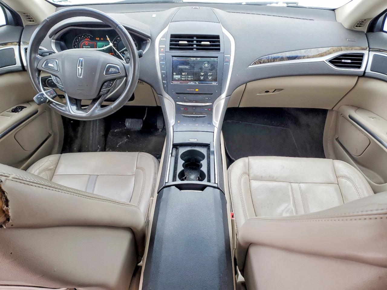 2016 LINCOLN MKZ photo 8