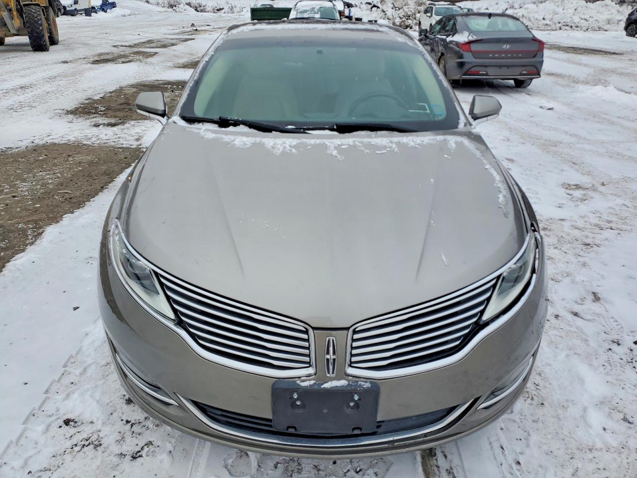 2016 LINCOLN MKZ photo 5