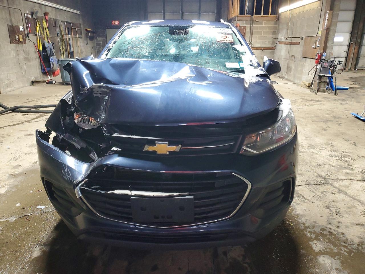 2018 CHEVROLET TRAX LS photo 5