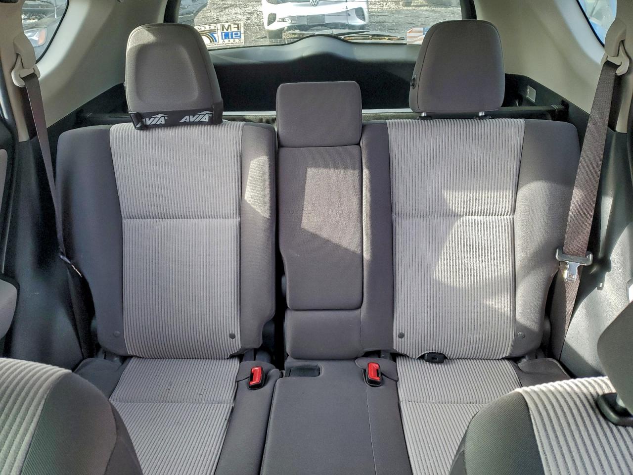 2014 TOYOTA RAV4 LE photo 10