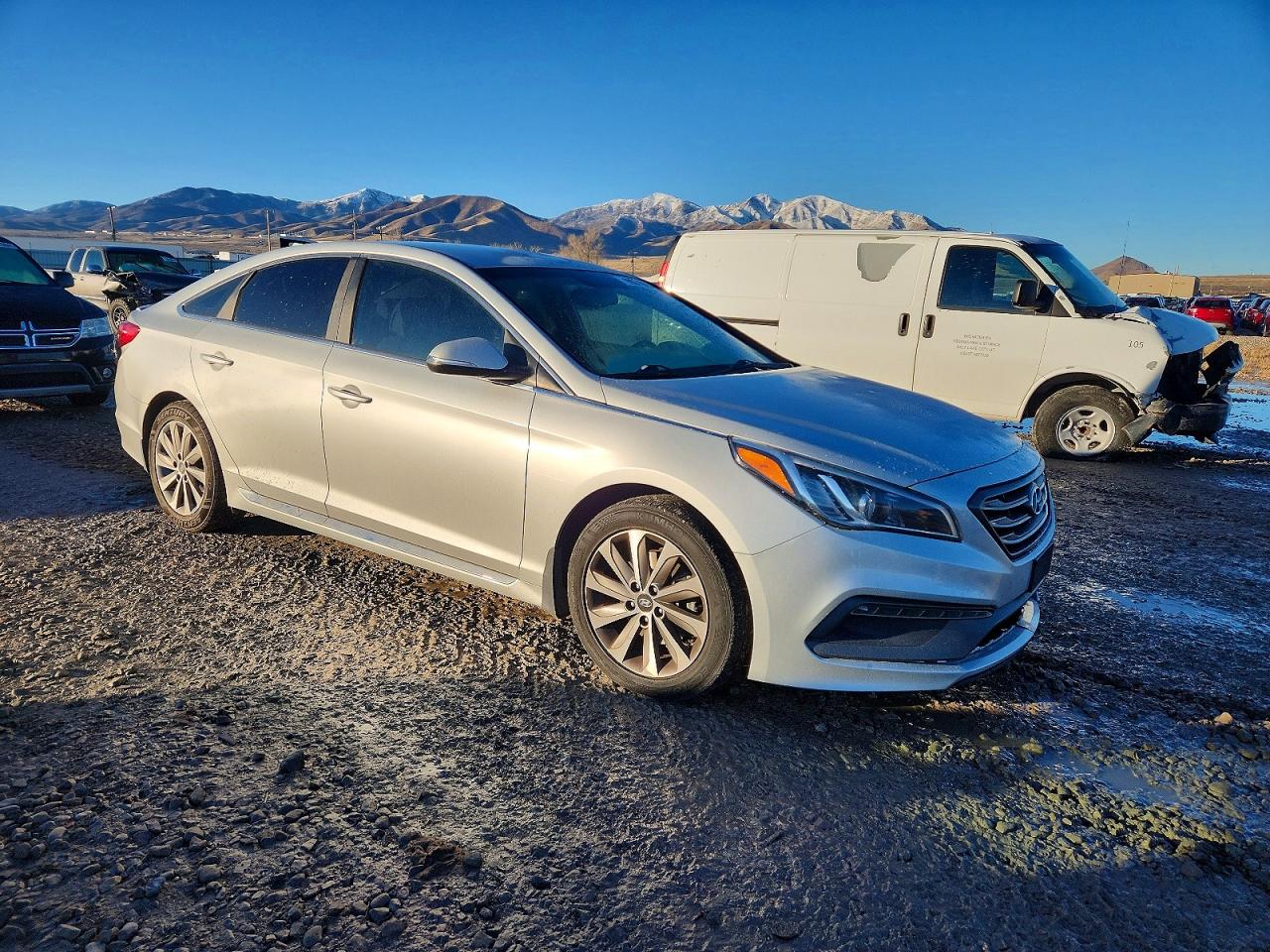 2015 HYUNDAI SONATA SPORT photo 7